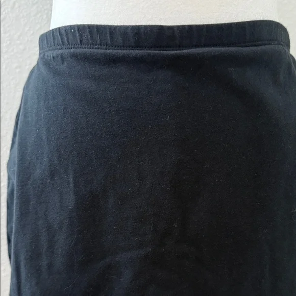Urban Outfitters Black Skirt - Picture 2 of 4